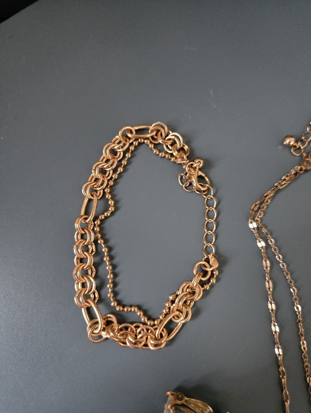 Vintage Jewelery Assorted Collections - Picture 7 of 9